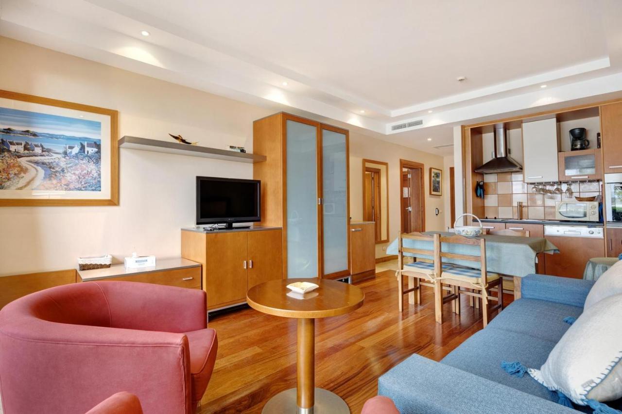 Boca Do Rio - Apartamento 109 Estômbar Kültér fotó