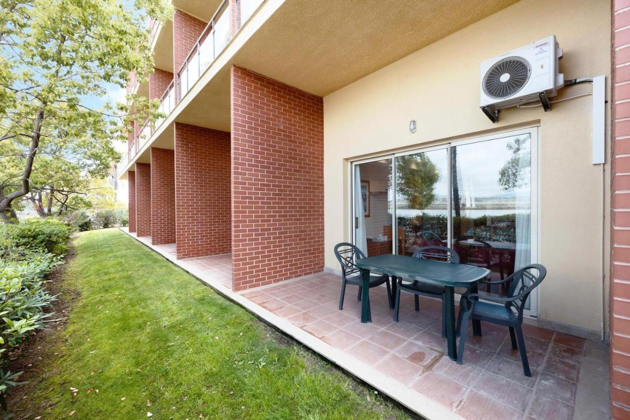 Boca Do Rio - Apartamento 109 Estômbar Kültér fotó